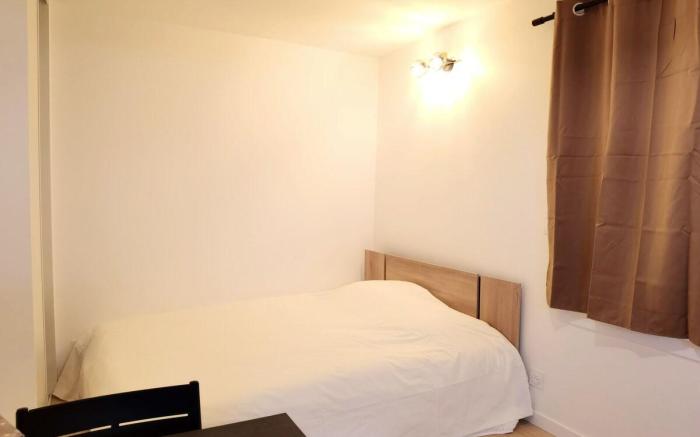 Calm New deco studio near Nation