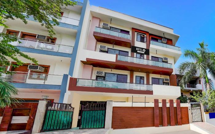 Hotel O Sector 70 Noida