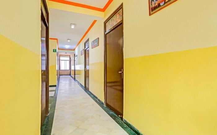 Hotel O Bani Park Near Collectorate Circle