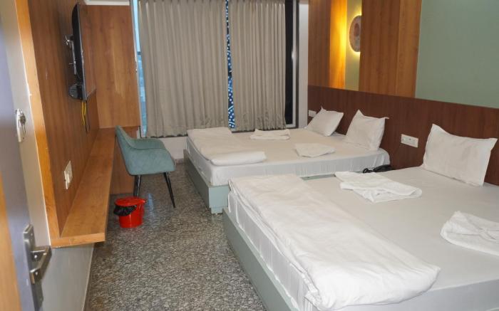 Hotel Dwarkadhish