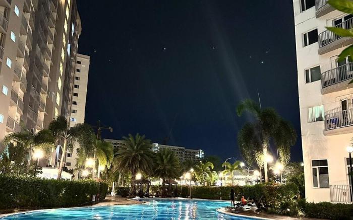 Cozy Condo at South Residences