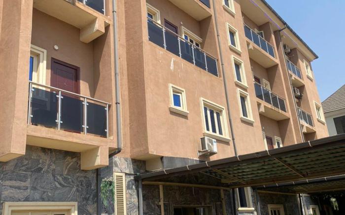 Tofana Hotel and Suites Mabushi