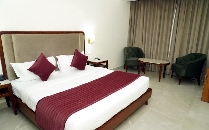 Hotel Le-Crown