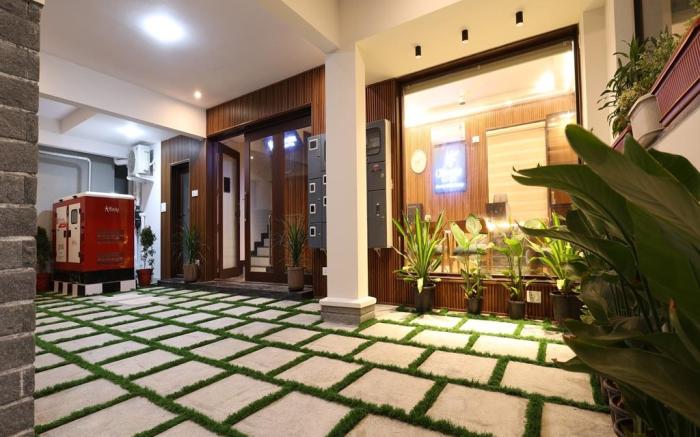 Olivette Suites
