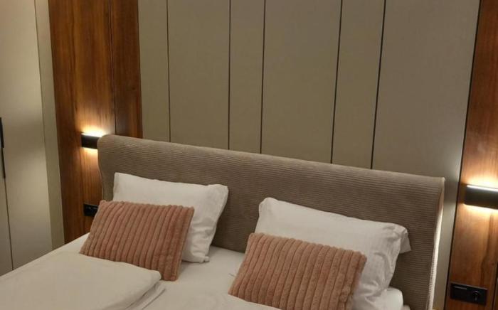 Charming Room in Central Bad Salzuflen with Balcony