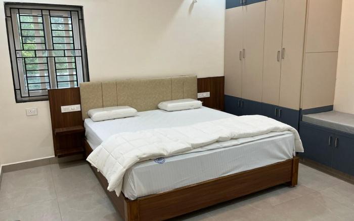 Achyuta Homestay Luxury 2BHK flat 5