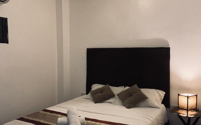 Rm 203 Studiotype apt in hensonville near SM/clark