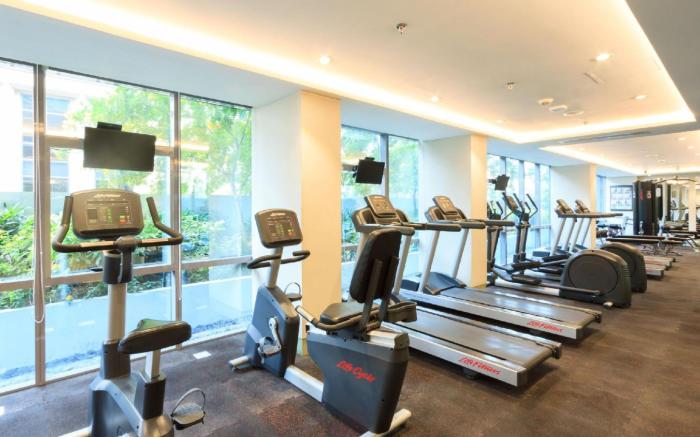 Newport Stay by Runway Manila & Attractions