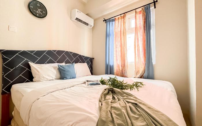 Best Deal Warm 2BR Green Pramuka City By Travelio