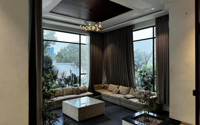 Emerald Villa- Private pool Hyderabad by Homeyhuts