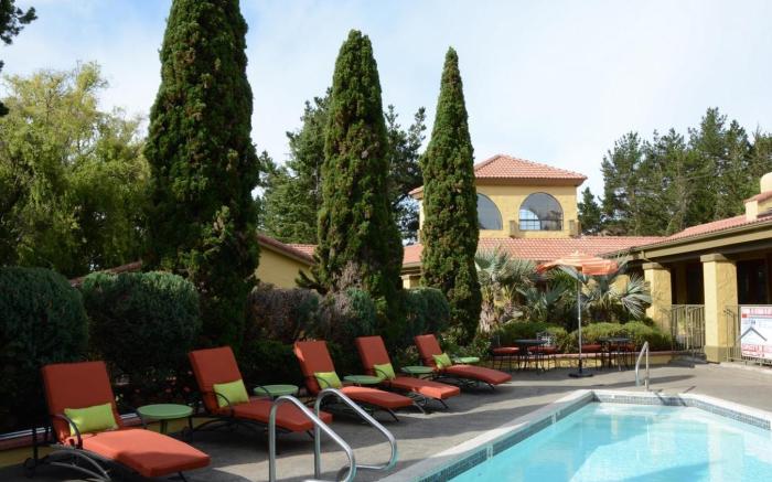 Sonoma Coast Villa and Spa