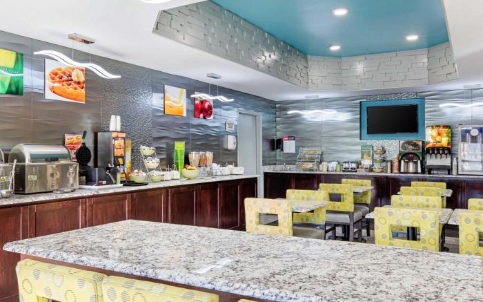 Quality Inn & Suites Montgomery East Carmichael Rd