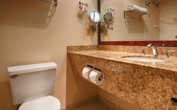 Best Western PLUS Mill Creek Inn