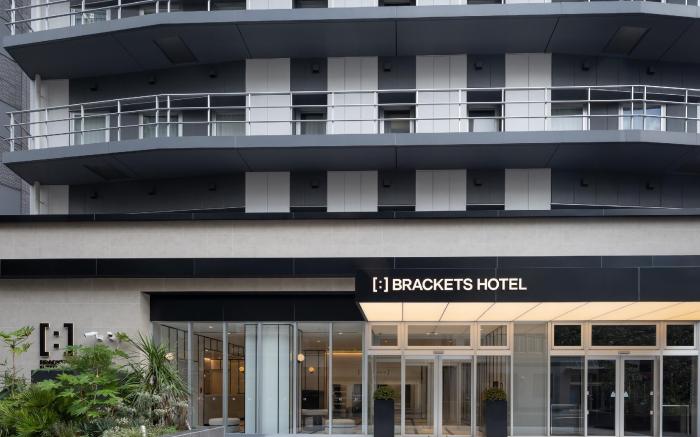  BRACKETS HOTEL Osaka Hommachi