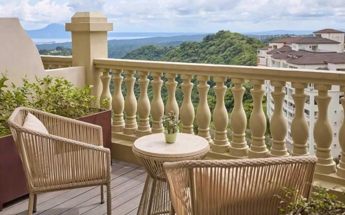 MCollection - Scenic Tagaytay Getaway with Taal Views