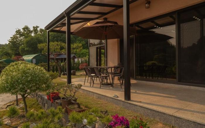 Cheonan Stay Daejeong Lake