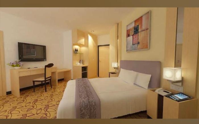 METRO HOTEL