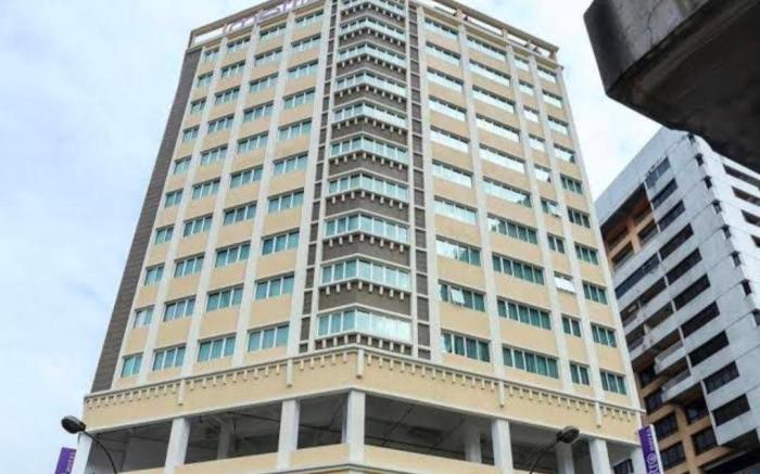 METRO HOTEL