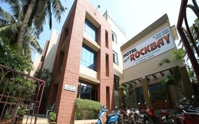 Hotel Rockbay - Near Sea Beach and Temple
