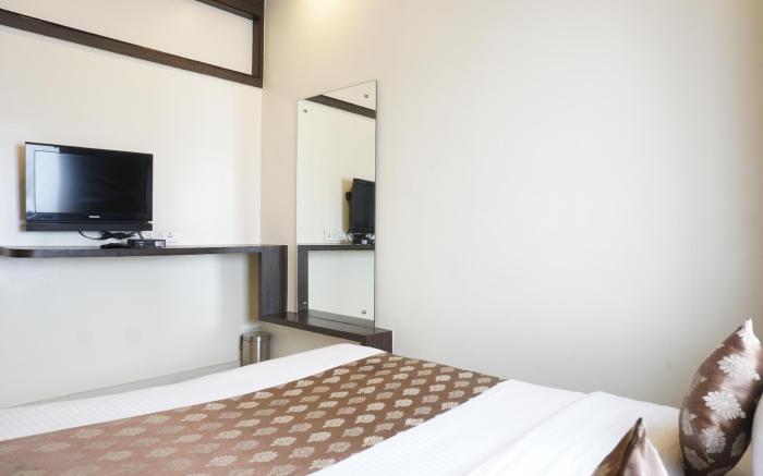 Hotel Pavitra
