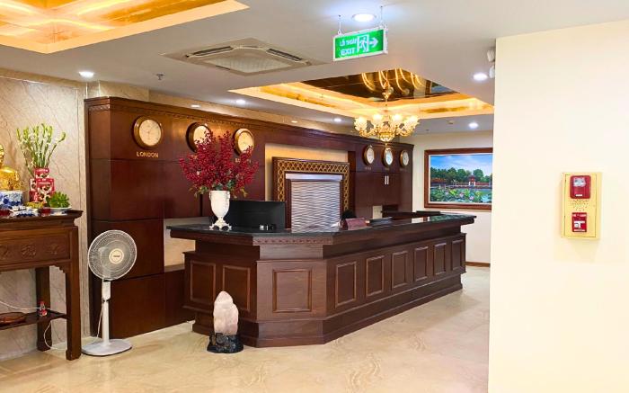 Khách Sạn Hồ Giám