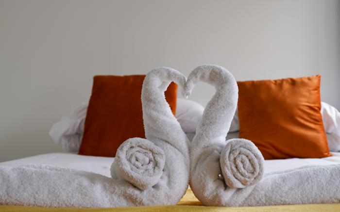 Homesly Guest Rooms - Self Check-in