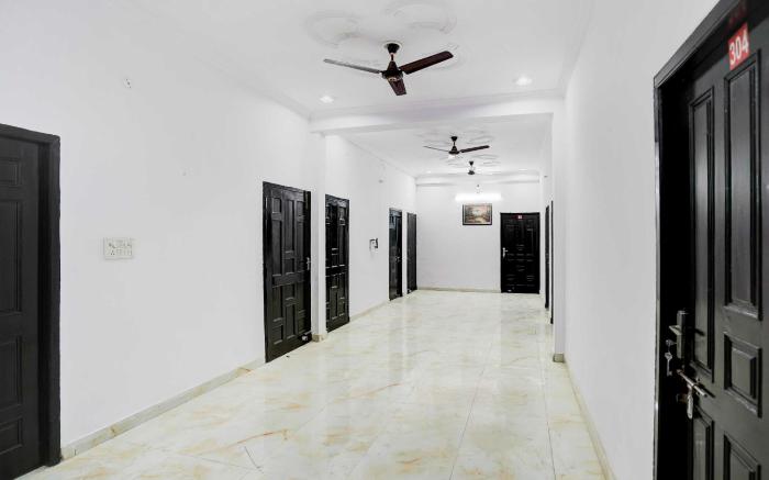 Collection O Garden View Vrindavan Lucknow