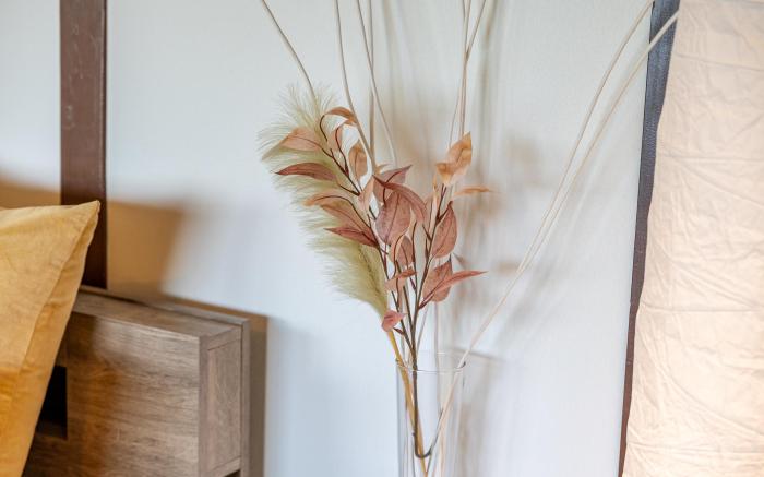 Lax Nara Japanese House for 16 with Free Garage