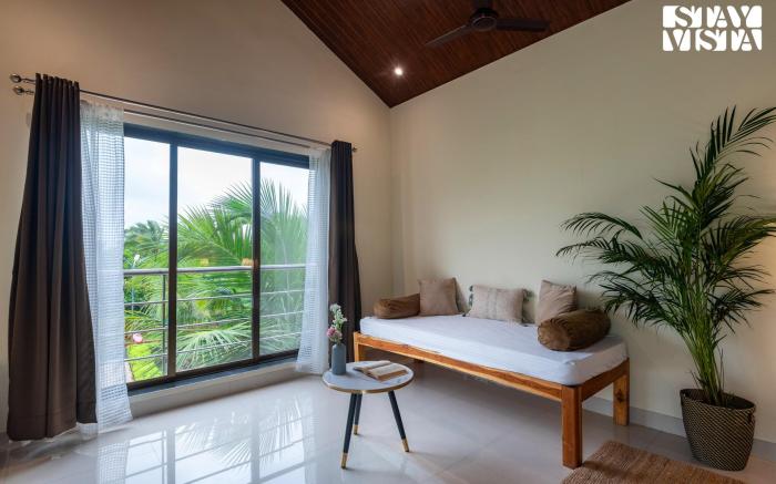 StayVista at Silver Leaf