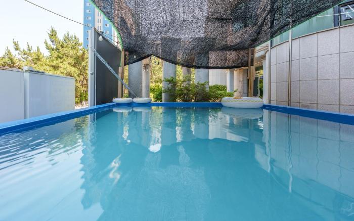 Boryeong The Daecheon Story Pension