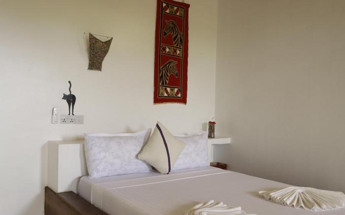 Shanti Yoga Home & Restaurant