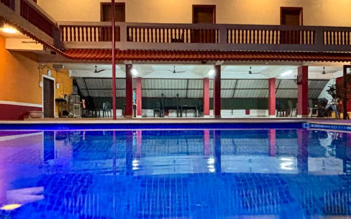 Golden bliss Resort and Pool