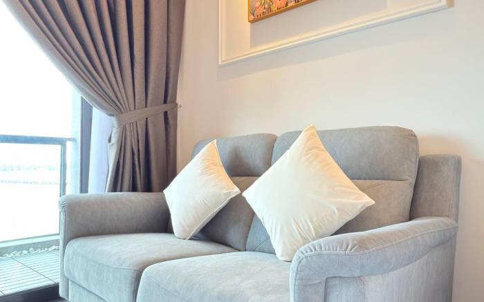 Seaview Stay Studio unit at R&F SeineRegion ByANJU
