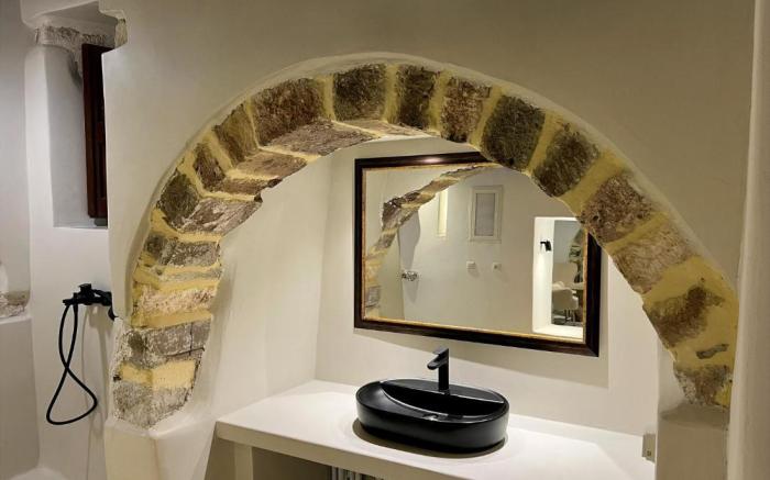 Katharsis Palace 15th Century Art Hotel at Naxos Old Town III