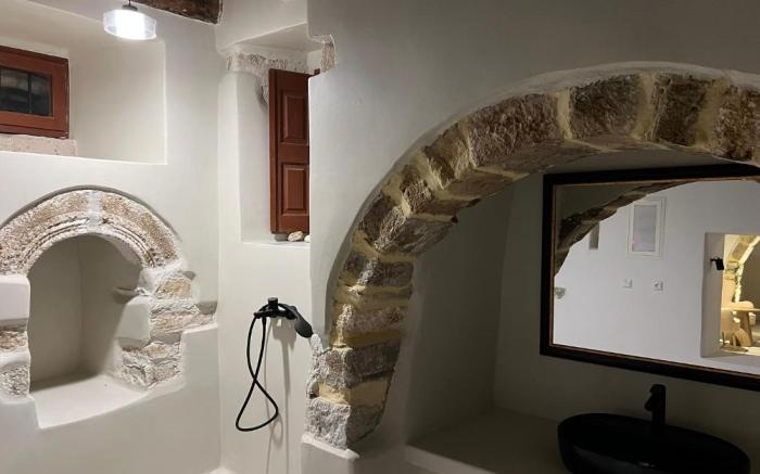 Katharsis Palace 15th Century Art Hotel at Naxos Old Town III