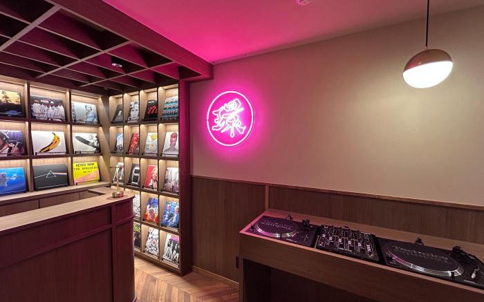 BAND HOTEL HAKATA