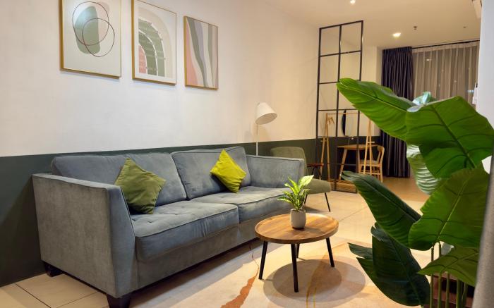 Borneo Hideaway @Manhattan Suites ITCC