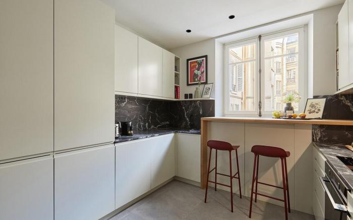 Magnificent new apartment Notre Dame de Paris