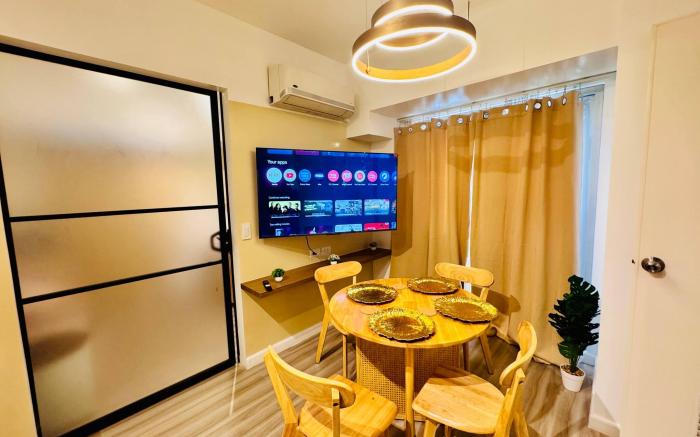Cozy Vibes Retreat in Makati