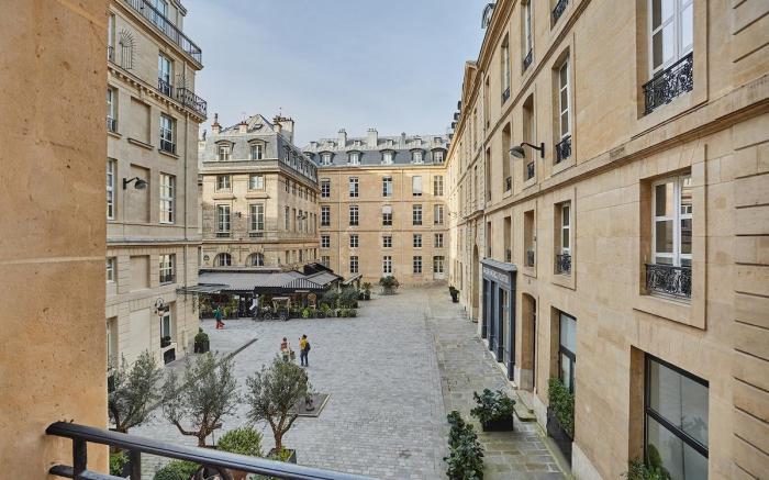 Sumptuous apartment Louvre/Palais Royal