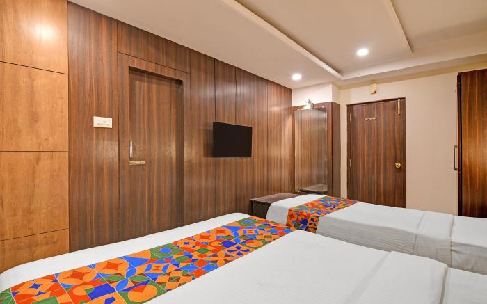 FabHotel Sonargaon