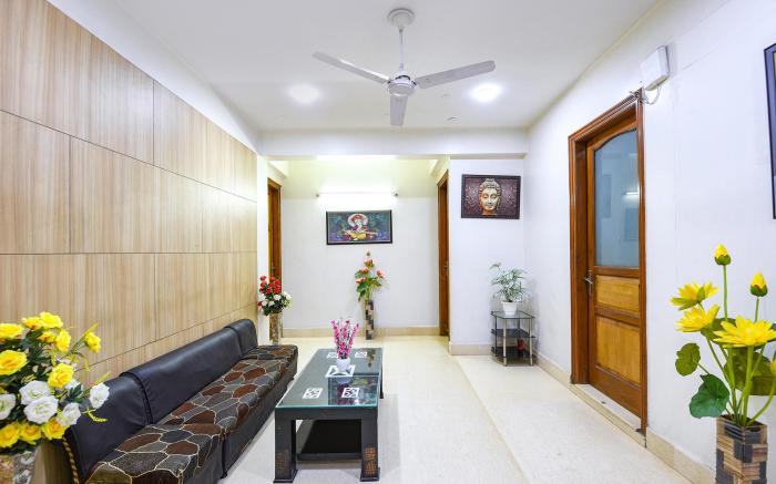 FabHotel Akashneem - MGF Metropolitan Mall