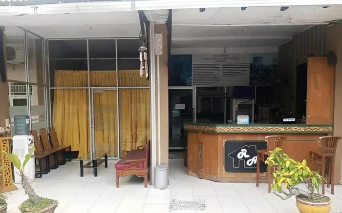 Four Hostel Lampung