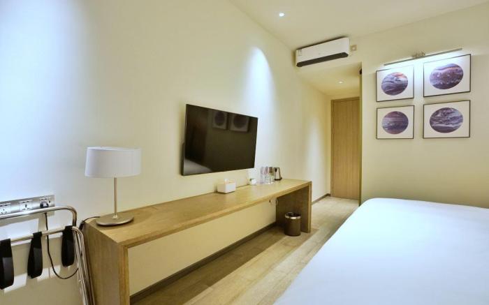 Mountain View Suites