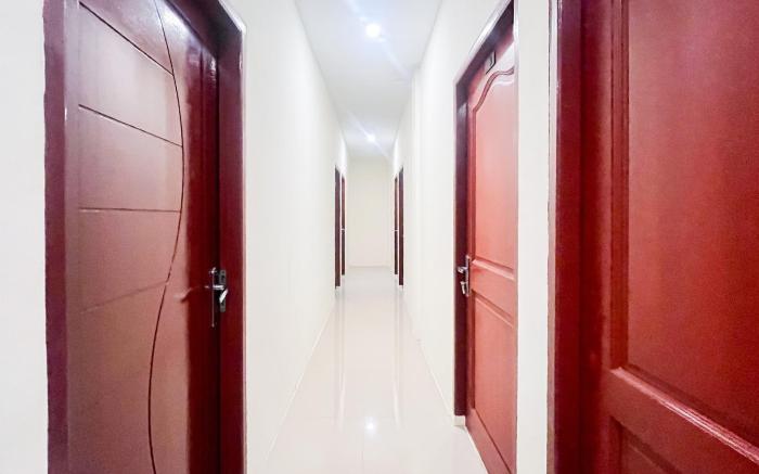 RedDoorz near Sungai Panas Batam
