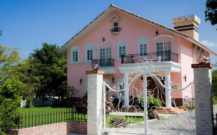 Belle Garden Hotel