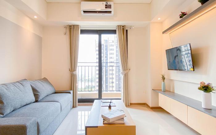 Modern Style 2BR Apartment at Meikarta By Travelio