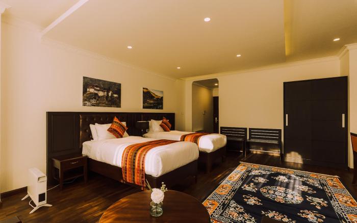 lhaki hotel