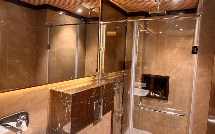 Hotel Grand Girdhar Premier