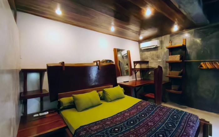 Thea Villa - Cozy Bedroom